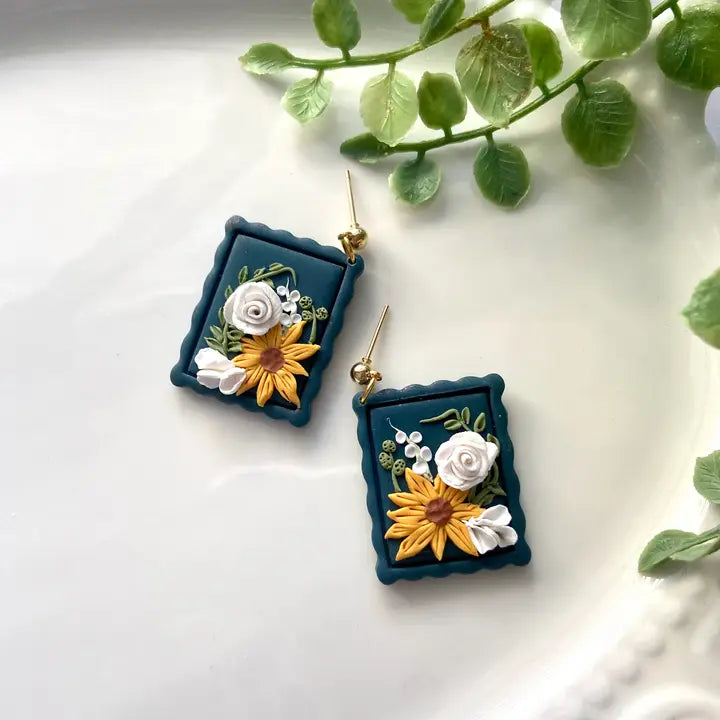 Sunflower Scene Dangle