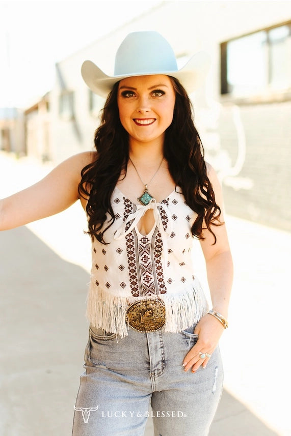 🤠 Ivory Aztec Front Tie Fringe Top 🌵