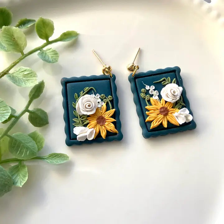 Sunflower Scene Dangle