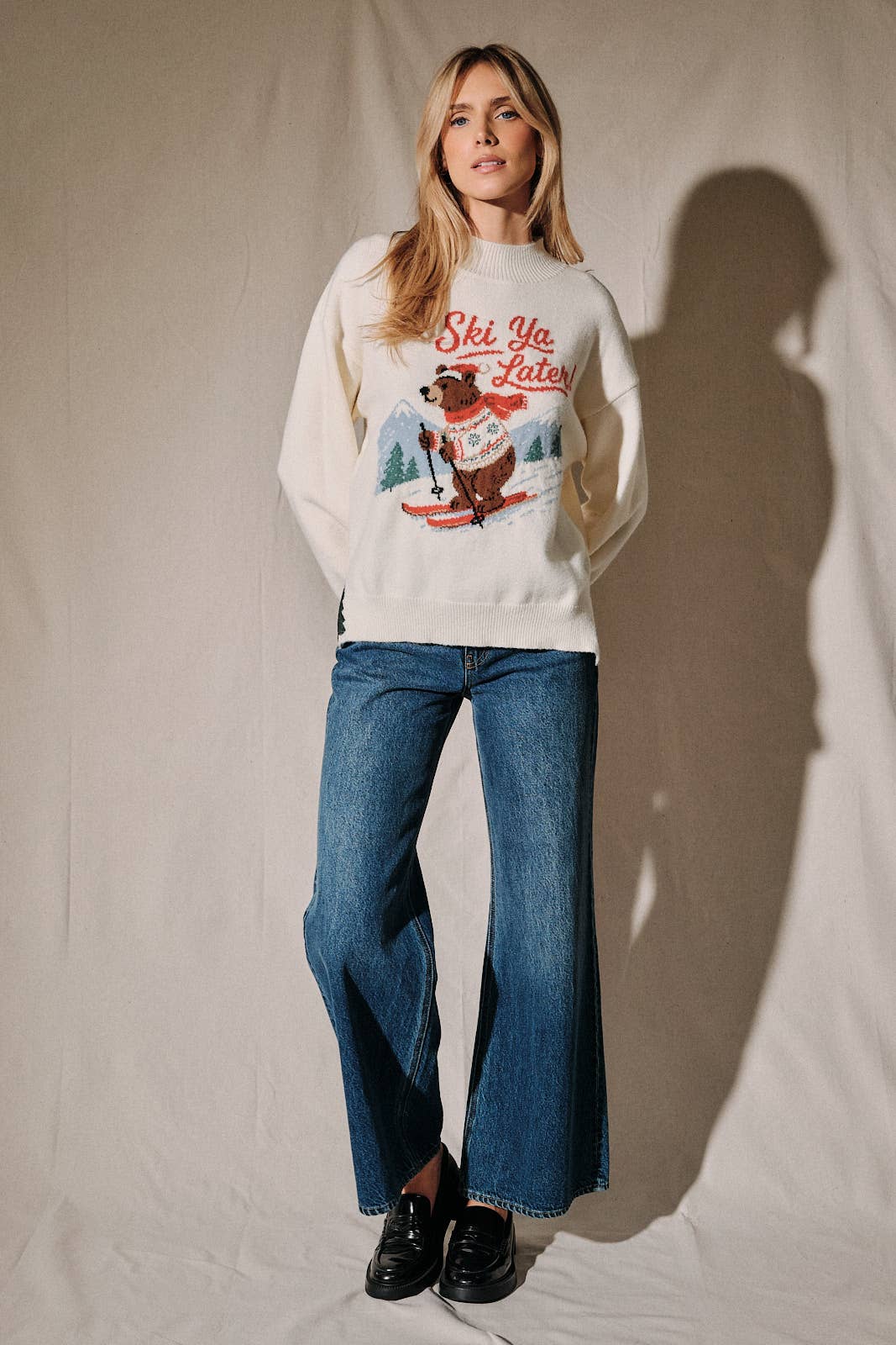Après-Ski Bear Graphic Mock Neck Sweater