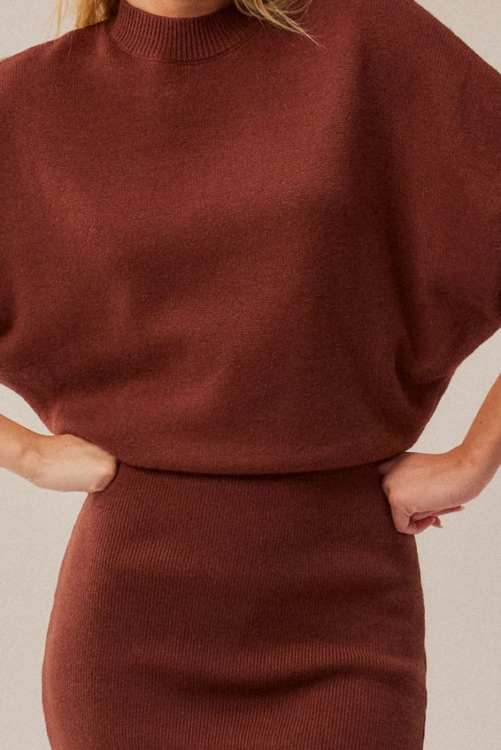 Contrast Ribbed Knit Kimono-Sleeve Mini Dress