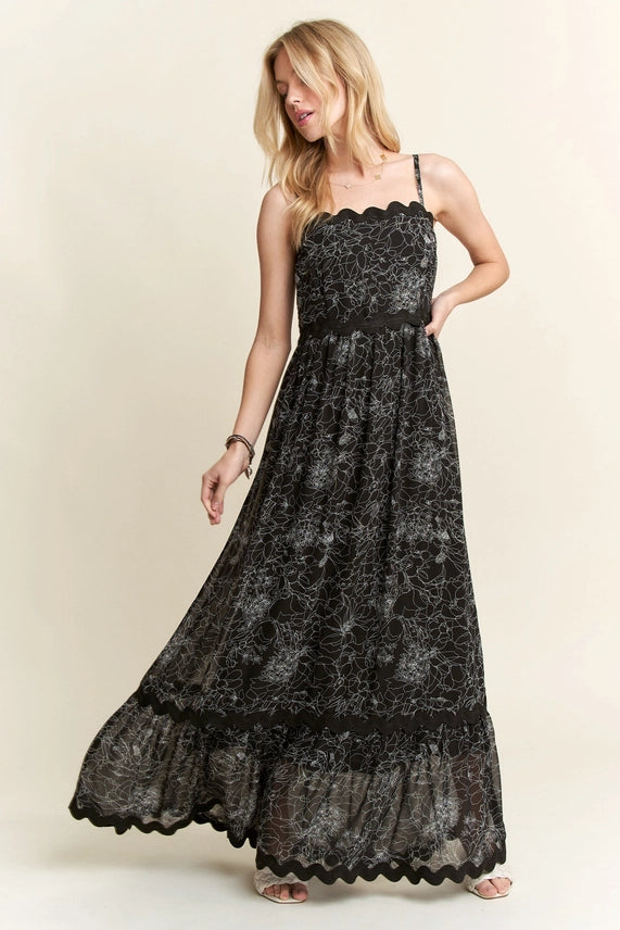 ✨✨Ric Rac Trim Maxi Dress ✨✨