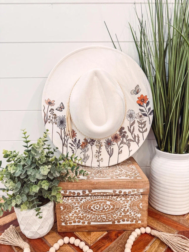 Floral Print Hat -Ivory