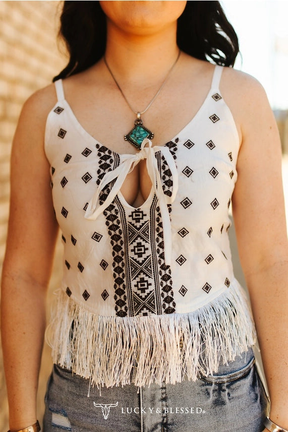 🤠 Ivory Aztec Front Tie Fringe Top 🌵