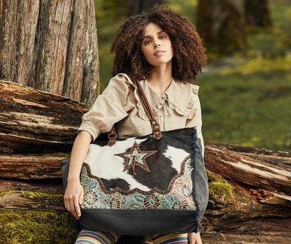 Star Western Cowhide Travel, Overnight Myra Weekender Bag